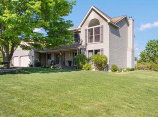 3202 Silver Farms Ln, Traverse City, MI 49684