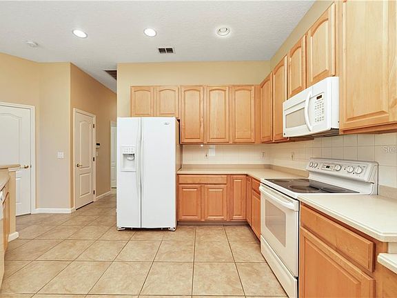 5th image of 9445 Whispering Meadows Ln
