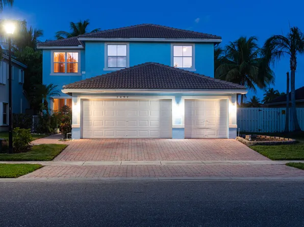 5097 Victoria Circle, West Palm Beach, FL 33409