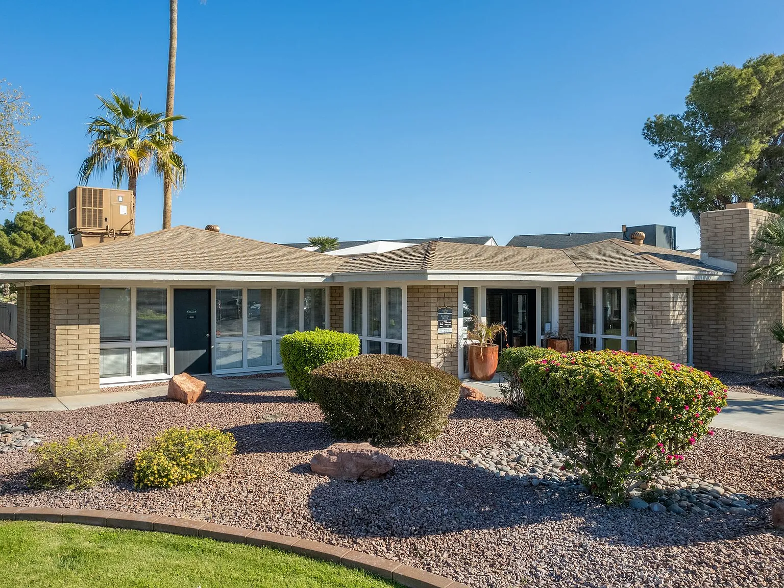 Ponderosa Ranch Apartments — Photo 3