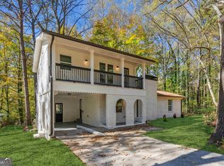 73 Pool Cir, Auburn, GA 30011