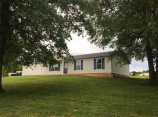 191 Highland Dr, Troy, MO 63379