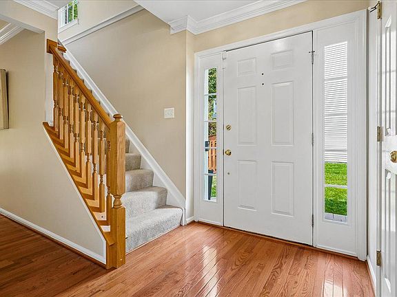 2nd image of 6556 Kelsey Point Cir