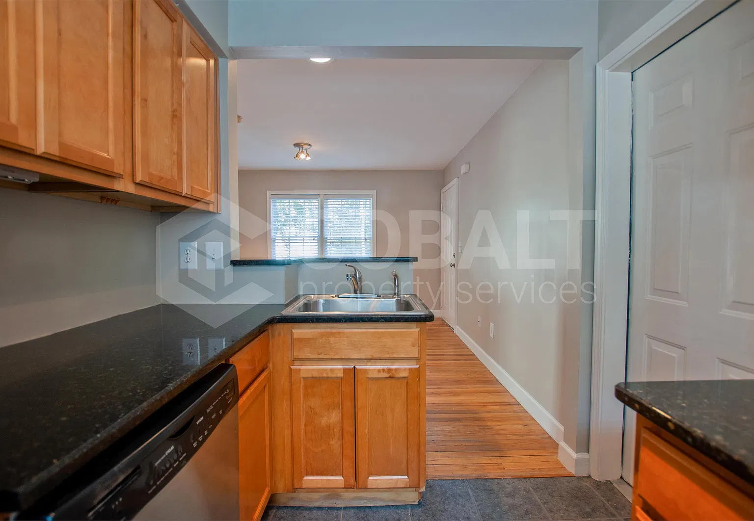 1 bed, 1.0 bath, 600 sqft, $1,195 — Photo 3