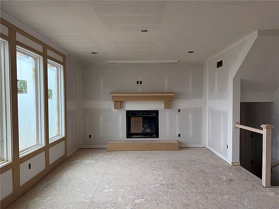 4th image of 11453 S Langley St