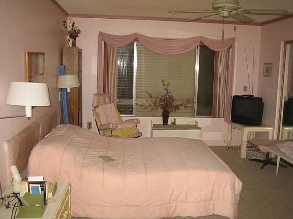 3rd image of 12197 S Shoshoni Dr
