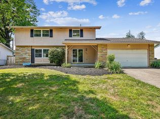 1383 Walshire Dr N, Columbus, OH 43232