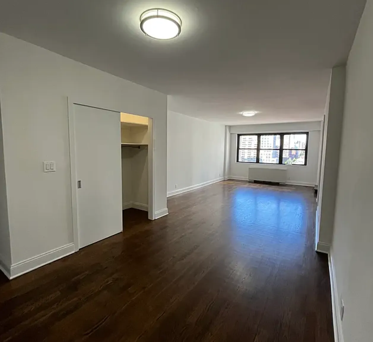 401 East 88th Street — Photo 1