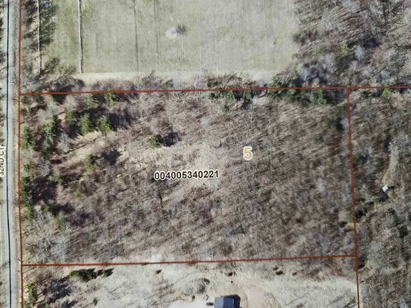 32nd Ct, Weyauwega, WI 54983