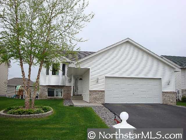 Home for Sale in Shakopee, MN $239,999