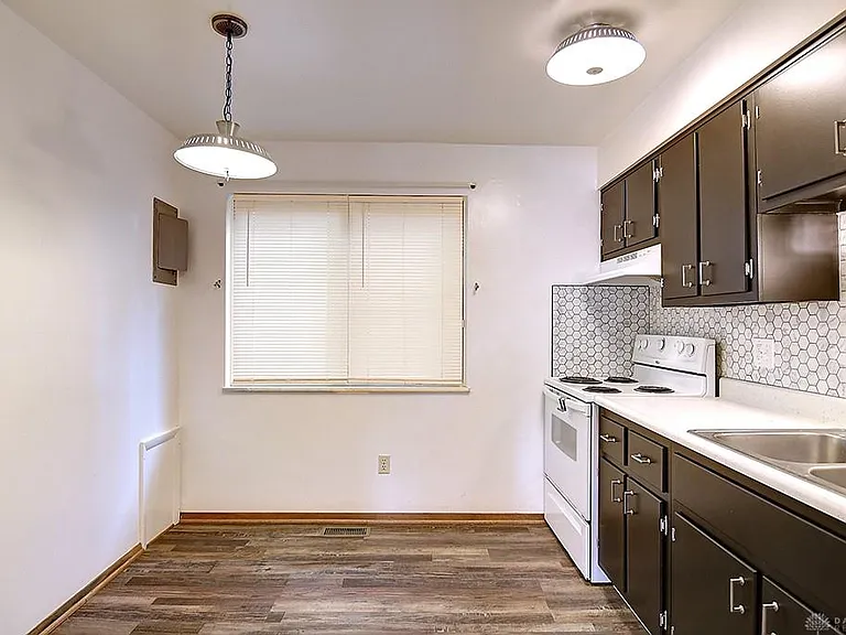 2724 Enterprise Ave #C — Photo 8
