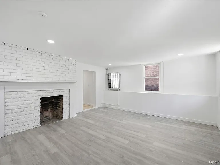 2647 E Main St #2 — Photo 5