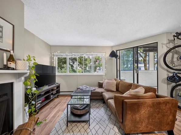 936 Bute St #202, Vancouver, BC V6E 1Y8