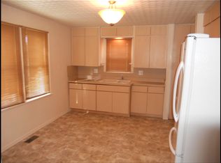 635 N Belle River Ave, Marine city, MI 48039