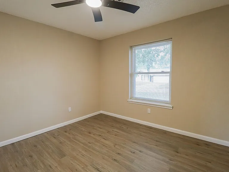 3012 S Ash Ct — Photo 24