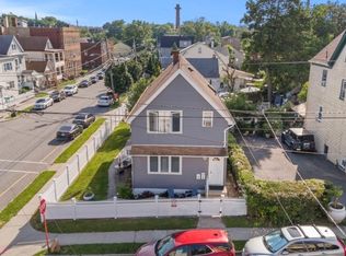 3 Orchard St, Garfield, NJ 07026