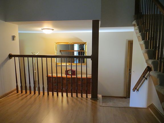 4th image of 504 Gayton Ln