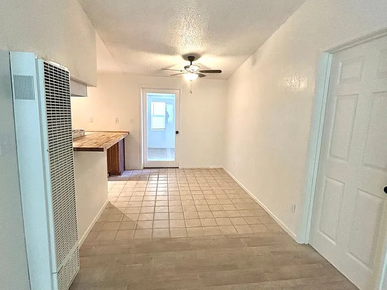 5834 Ocotillo Ave — Photo 5
