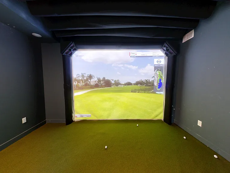 Indoor Golf Simulator for Residents