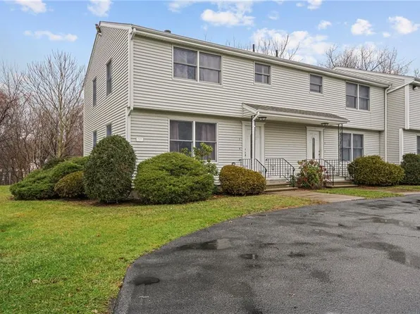 9 Morrill Ln #5, North Providence, RI 02904