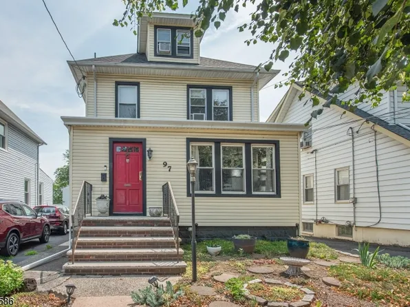 97 Berkeley Ave Floor 2, Bloomfield, NJ 07003