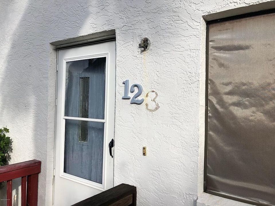1st image of 123 Riverside Dr #123