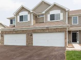 530 Fort Clatsop Ct, Joliet, IL 60431