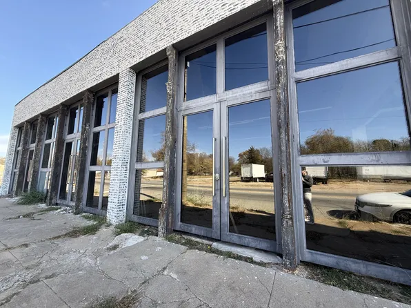 606 S Armstrong Ave #1, Denison, TX 75020