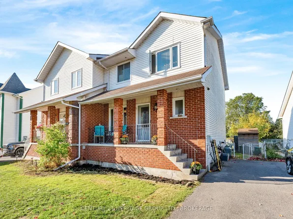 944 Warburton Cres, Kingston, ON K7M 8L1