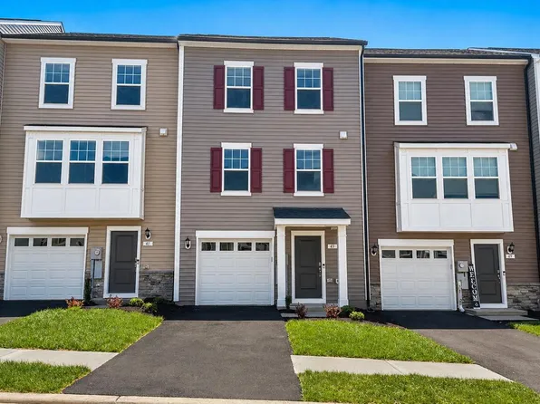 45 Nymph Rd, Inwood, WV 25428