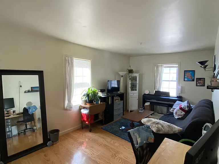 36 Raymond St #63 — Photo 9