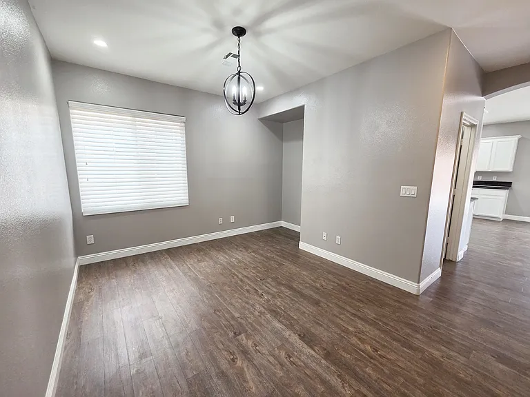 9946 Burton Lake Ct — Photo 19
