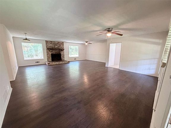 5th image of 1514 Humphries Rd NW