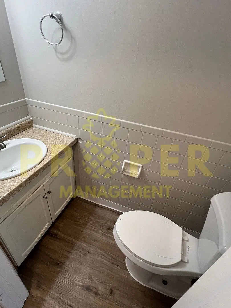 2 bedrooms 1.5 bathroom condominium for rent in Dayton — Photo 3