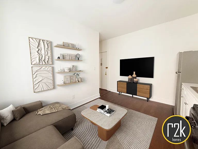 45-39 42nd St #2C — Photo 2