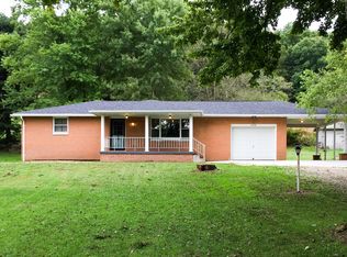 2334 Alliance Rd NW, Malvern, OH 44644