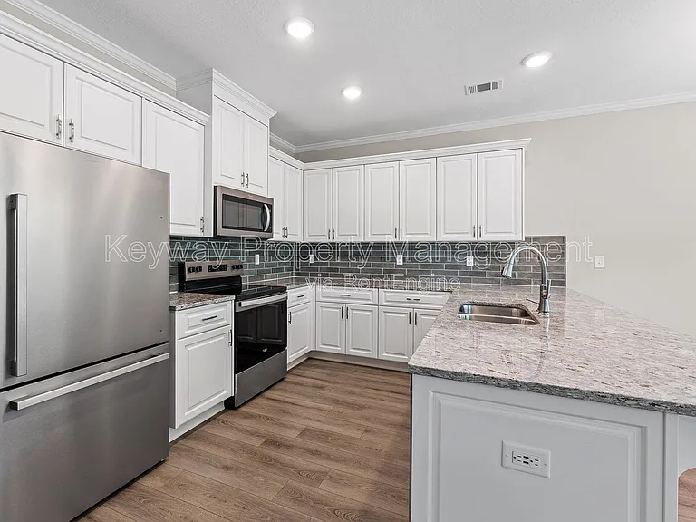 138 Candleberry Dr — Photo 6