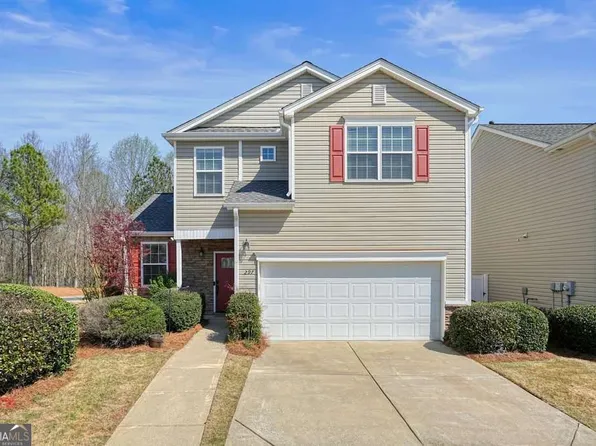 297 Hiawassee Dr, Woodstock, GA 30188
