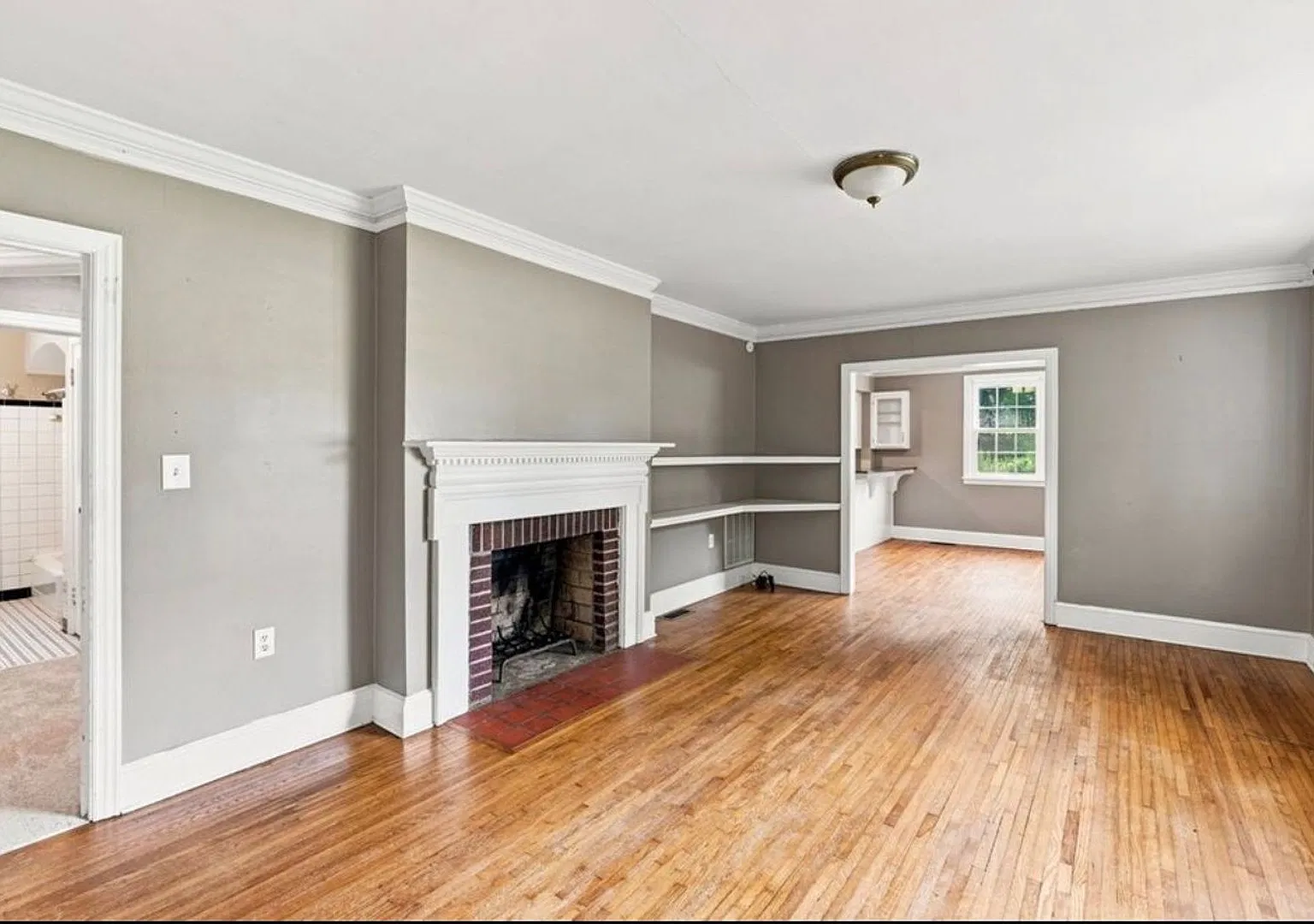 3 Bedroom Clemson Home Available Today — Photo 2