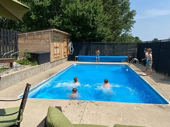 1716 Longley Ave, Bismarck, ND 58501