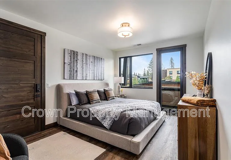 317 Akers Ln #G — Photo 32