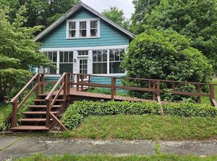 60 Spaulding St #1, Amherst, MA 01002