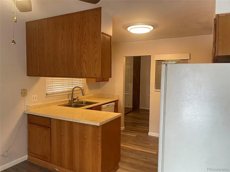 16576 E Stanford Pl — Photo 2