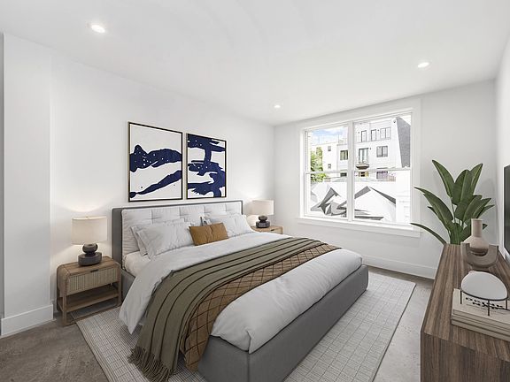 5th image of 18 Melrose St #4R