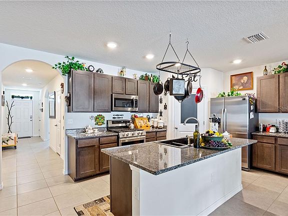 4th image of 11921 Ledbury Commons Dr