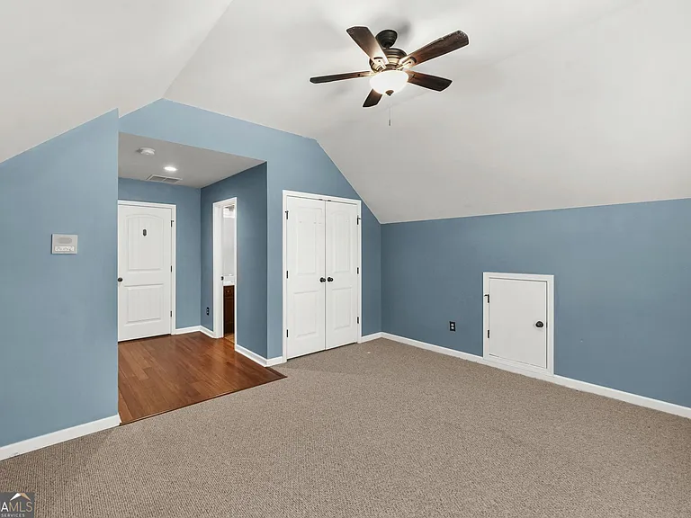 882 Nestling Dr — Photo 36