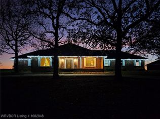 42267 Timber Ridge Rd, Howe, OK 74940