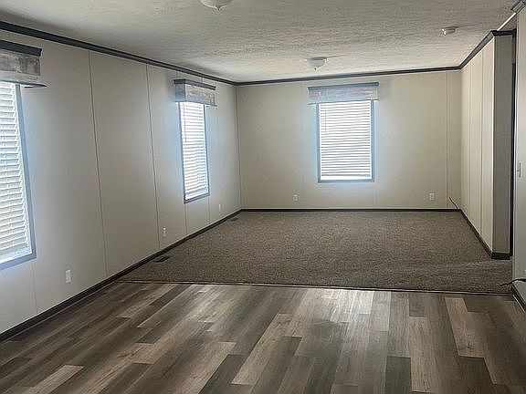 4th image of 1842 Ponderosa Ave