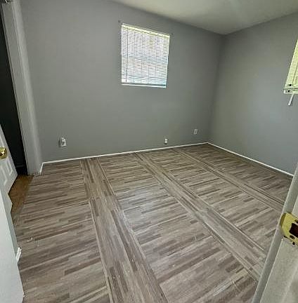 5th image of 3811 Chase Ave