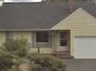 5824 SW Nebraska St, Portland, OR 97221